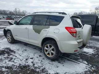 2010 Toyota RAV4 Ltd with VIN 2T3DK4DV5AW018192, listed as a IAAI auction lot 41589366 with 30,000 mi miles. Bid and sale history available at carsss.com. Image 3.