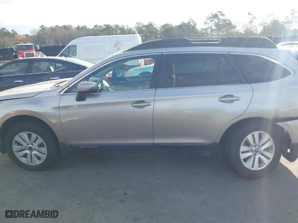 2015 Subaru Outback 2.5i Premium with VIN 4S4BSBFC2F3304949, listed as a IAAI auction lot 41771932 with 125,166 mi miles. Bid and sale history available at carsss.com. Image 14.