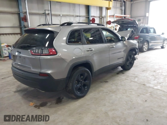 2020 Jeep Cherokee Altitude z VIN 1C4PJMLX6LD501886, wystawiony jako IAAI lot #42118677 z przebiegiem 41 853 mil mil oraz . Historia ofert i sprzedaży dostępna na DreamBid. Obrazek 4.