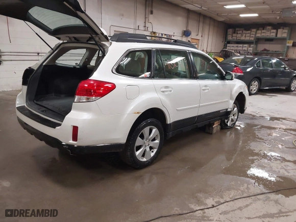 2012 Subaru Outback 2.5i with VIN 4S4BRBAC1C3259551, listed as a IAAI auction lot 41810429 with 122,402 mi miles. Bid and sale history available at carsss.com. Image 4.