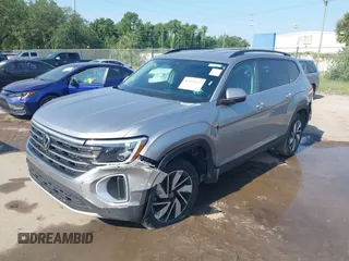 2025 Volkswagen Atlas SE with VIN 1V2WR2CA2SC508079, listed as a IAAI auction lot 42312651 with 10,436 mi miles and . Bid and sale history available at DreamBid. Image 17.