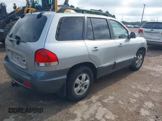 2006 Hyundai Santa Fe GLS z VIN KM8SC13D56U032816, wystawiony jako IAAI lot #42239505 z przebiegiem 180 515 mil mil oraz . Historia ofert i sprzedaży dostępna na DreamBid. Obrazek 4.