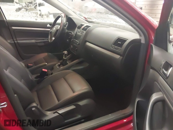 2008 Volkswagen Jetta Wolfsburg Edition с VIN 3VWRJ71K38M137887, выставлен на аукционе IAAI как лот 41486256 с пробегом 105 998 миль миль и . История ставок и продаж доступна на DreamBid. Изображение 5.
