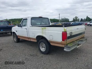 1995 Ford F-150 z VIN 2FTEF15Y3SCA05438, wystawiony jako IAAI lot #42468076 z przebiegiem 377 461 mil mil oraz . Historia ofert i sprzedaży dostępna na DreamBid. Obrazek 3.