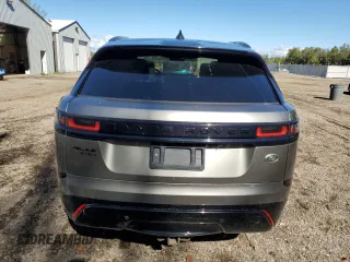 2018 Land Rover Range Rover Velar R-Dynamic HSE with VIN SALYM2RN4JA771597, listed as a Copart auction lot 73367114 with 131,728 mi miles and Clean Title. Bid and sale history available at carsss.com. Image 6.
