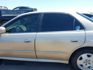 2001 Honda Accord EX with VIN 1HGCG16541A004728, listed as a IAAI auction lot 42439390 with 193,473 mi miles and . Bid and sale history available at DreamBid. Image 14.