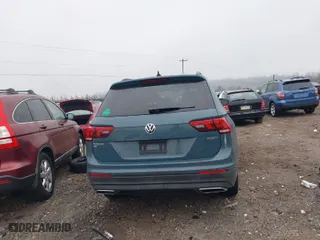 2019 Volkswagen Tiguan SE with VIN 3VV2B7AX1KM093510, listed as a IAAI auction lot 41943495 with 52,491 mi miles. Bid and sale history available at carsss.com. Image 16.