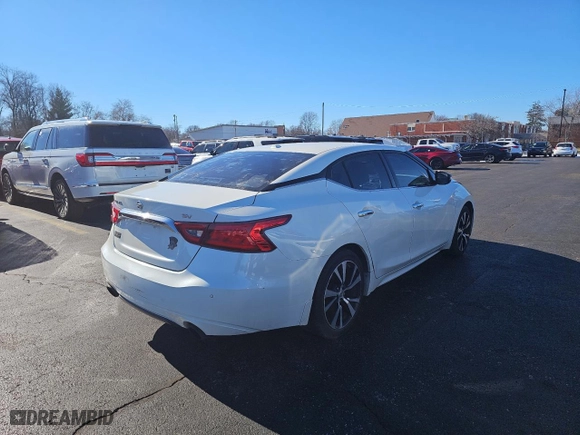 2018 Nissan Maxima SV with VIN 1N4AA6AP2JC371232, listed as a Copart auction lot 89324005 with 142,438 mi miles and Clean Title. Bid and sale history available at carsss.com. Image 4.
