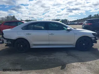 2017 Volkswagen Passat R-Line w/Comfort Pkg with VIN 1VWDT7A30HC048101, listed as a IAAI auction lot 41823508 with 53,681 mi miles. Bid and sale history available at carsss.com. Image 14.