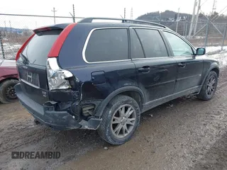2006 Volvo XC90 4.4L V8 with VIN YV4CZ852861302731, listed as a IAAI auction lot 41405139 with 0 mi miles. Bid and sale history available at carsss.com. Image 4.