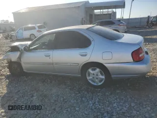 2001 Nissan Altima GXE with VIN 1N4DL01D91C113154, listed as a Copart auction lot 83039044 with 183,087 mi miles and Salvage Title. Bid and sale history available at carsss.com. Image 2.
