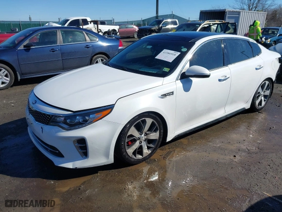 2017 Kia Optima SX with VIN 5XXGW4L20HG121574, listed as a IAAI auction lot 41586918 with 101,517 mi miles. Bid and sale history available at carsss.com. Image 18.