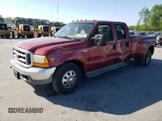 2001 Ford F-350 with VIN 1FTWW32S31EB87313, listed as a Copart auction lot 52333845 with 117,293 mi miles and Salvage title. Bid and sale history available at DreamBid. Image 1.