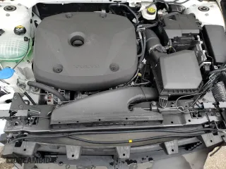 2020 Volvo XC40 Momentum with VIN YV4162UK0L2324064, listed as a Copart auction lot 63430203 with 13,931 mi miles. Bid and sale history available at carsss.com. Image 11.
