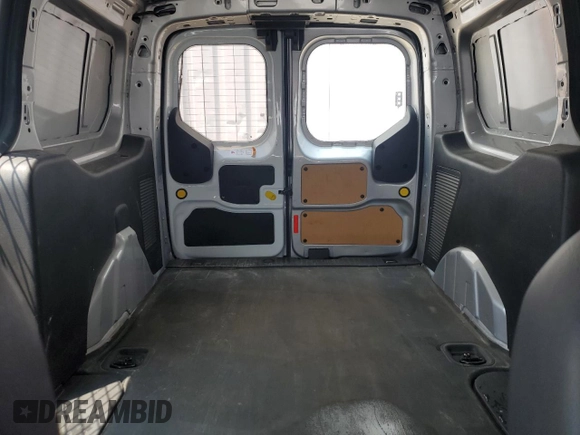 2018 Ford Transit Connect XL z VIN NM0LS7E75J1369886, wystawiony jako Copart lot #58410775 z przebiegiem Nie podano mil oraz Szkoda całkowita • Salvage title. Historia ofert i sprzedaży dostępna na DreamBid. Obrazek 10.