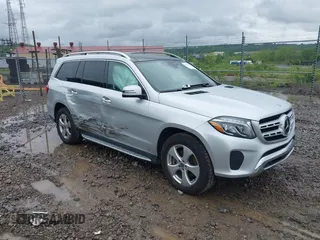 2018 Mercedes-Benz GLS 450 z VIN 4JGDF6EE1JB055629, wystawiony jako IAAI lot #42279679 z przebiegiem 61 447 mil mil oraz . Historia ofert i sprzedaży dostępna na DreamBid. Obrazek 1.