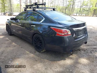 2015 Nissan Altima S with VIN 1N4AL3AP6FN381962, listed as a IAAI auction lot 42031940 with 98,443 mi miles and . Bid and sale history available at DreamBid. Image 3.