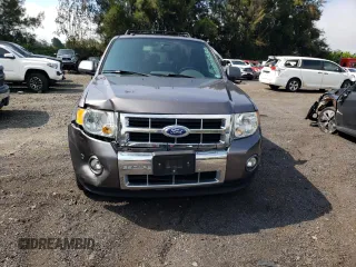 2011 Ford Escape Limited z VIN 1FMCU0E78BKB90916, wystawiony jako Copart lot #53715585 z przebiegiem 140 022 mil mil oraz Szkoda całkowita • Salvage title. Historia ofert i sprzedaży dostępna na DreamBid. Obrazek 5.