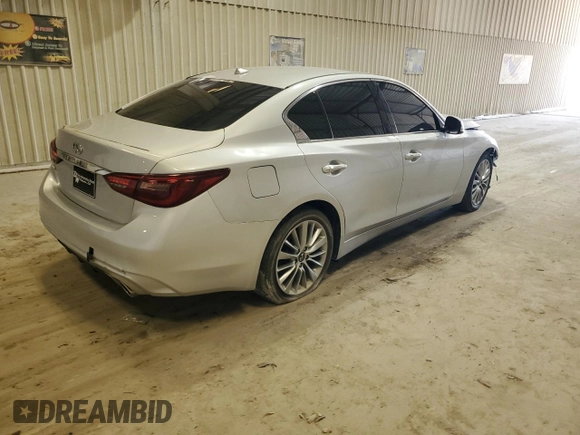 2020 Infiniti Q50 Luxe with VIN JN1EV7AP8LM205853, listed as a Copart auction lot 50058445 with 93,012 mi miles and Clean Title. Bid and sale history available at DreamBid. Image 3.