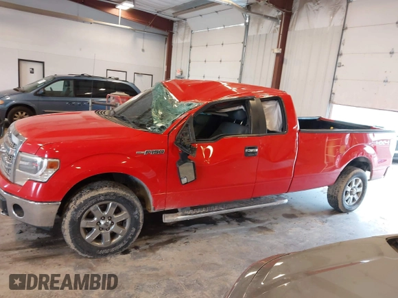 2014 Ford F-150 XL z VIN 1FTFX1EF2EKF34623, wystawiony jako IAAI lot #42614241 z przebiegiem 239 192 mil mil oraz . Historia ofert i sprzedaży dostępna na DreamBid. Obrazek 6.