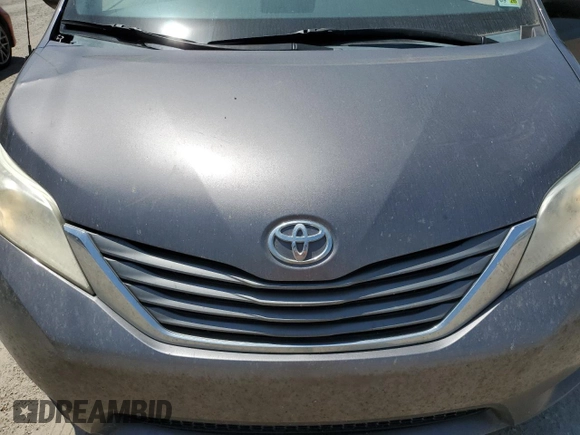 2014 Toyota Sienna XLE with VIN 5TDYK3DC6ES473747, listed as a Copart auction lot 53828345 with 251,390 mi miles and Clean Title. Bid and sale history available at carsss.com. Image 12.