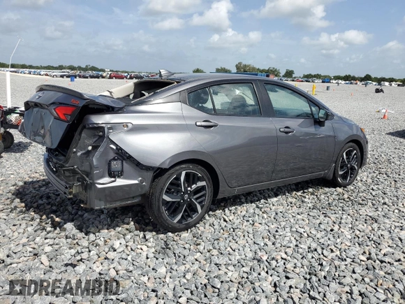 2023 Nissan Versa SR z VIN 3N1CN8FV9PL866652, wystawiony jako Copart lot #60714205 z przebiegiem 31 997 mil mil oraz Nie do naprawy • Non repairable. Historia ofert i sprzedaży dostępna na DreamBid. Obrazek 3.