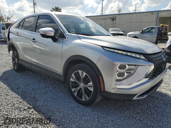 2022 Mitsubishi Eclipse Cross SE z VIN JA4ASWAA4NZ004400, wystawiony jako Copart lot #45165595 z przebiegiem 72 827 mil mil oraz Nie do naprawy • Non repairable. Historia ofert i sprzedaży dostępna na DreamBid. Obrazek 4.