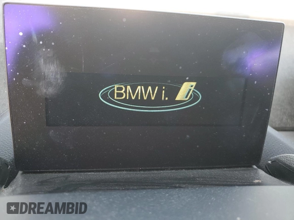2017 BMW i3 z VIN WBY1Z8C36HV894064, wystawiony jako Copart lot #57879645 z przebiegiem Nie podano mil oraz Szkody całkowita. Historia ofert i sprzedaży dostępna na DreamBid. Obrazek 9.