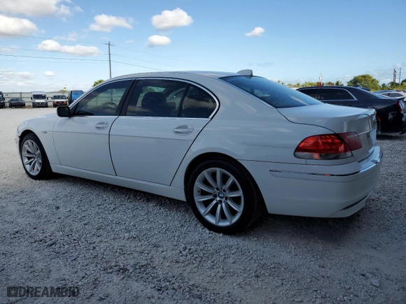 2008 BMW 7 Series 750Li with VIN WBAHN835X8DT79276, listed as a Copart auction lot 83698664 with 589,009 mi miles and Clean Title. Bid and sale history available at carsss.com. Image 2.