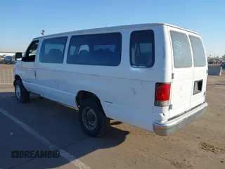 2007 Ford Econoline Passenger XL z VIN 1FBSS31L07DA47100, wystawiony jako IAAI lot #41054675 z przebiegiem 101 879 mil mil oraz . Historia ofert i sprzedaży dostępna na DreamBid. Obrazek 3.