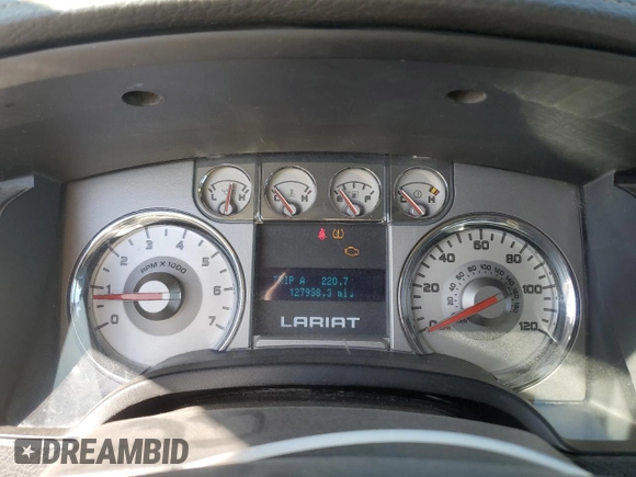 2009 Ford F-150 XL z VIN 1FTPW14V09FA23894, wystawiony jako Copart lot #55065485 z przebiegiem 127 938 mil mil oraz Czysty tytuł • Clean title. Historia ofert i sprzedaży dostępna na DreamBid. Obrazek 9.