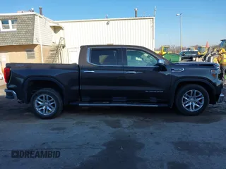2021 GMC Sierra 1500 SLT z VIN 3GTU9DED9MG176881, wystawiony jako IAAI lot #41140356 z przebiegiem 21 553 mil mil oraz . Historia ofert i sprzedaży dostępna na DreamBid. Obrazek 14.