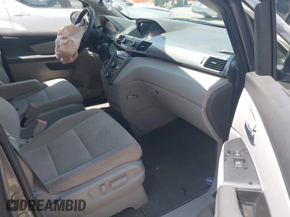 2014 Honda Odyssey LX с VIN 5FNRL5H2XEB094964, выставлен на аукционе IAAI как лот 42131411 с пробегом 175 825 миль миль и . История ставок и продаж доступна на DreamBid. Изображение 5.