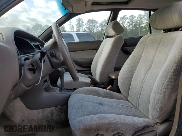 1996 Toyota Camry DX with VIN 4T1BG12KXTU739460, listed as a Copart auction lot 89107105 with 131,237 mi miles and Salvage Title. Bid and sale history available at carsss.com. Image 7.