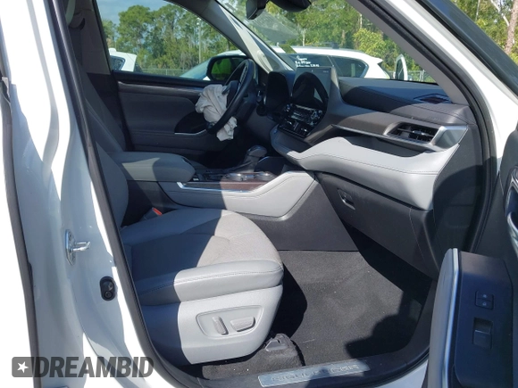 2021 Toyota Highlander Hybrid Limited with VIN 5TDYARAH2MS009326, listed as a IAAI auction lot 41674315 with 76,104 mi miles and . Bid and sale history available at DreamBid. Image 5.
