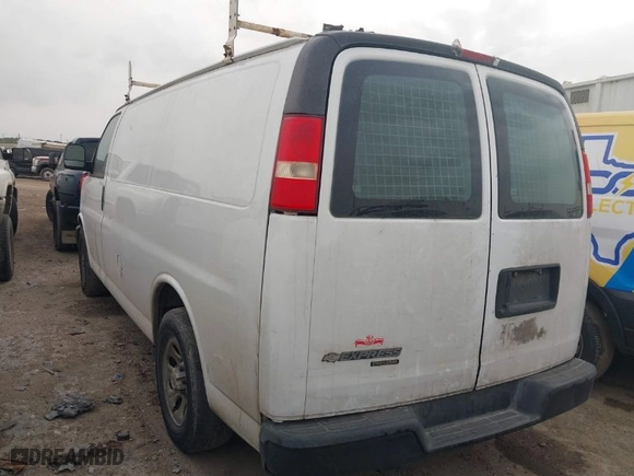 2014 Chevrolet Express Cargo Van with VIN 1GCSGAFX9E1106558, listed as a IAAI auction lot 41649113 with 207,279 mi miles. Bid and sale history available at carsss.com. Image 3.