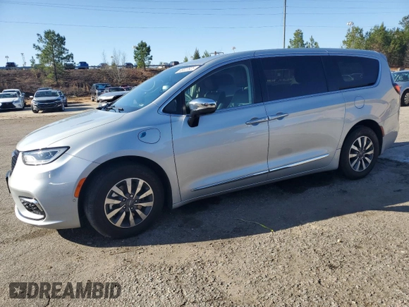 2023 Chrysler Pacifica Hybrid Limited с VIN 2C4RC1S71PR595858, выставлен на аукционе Copart как лот 48322825 с пробегом 37 254 миль миль и Списание • Salvage title. История ставок и продаж доступна на DreamBid. Изображение 1.