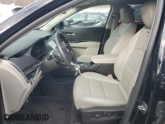 2019 Cadillac XT4 AWD Luxury with VIN 1GYFZBR47KF145435, listed as a Copart auction lot 78131744 with 36,825 mi miles and Salvage Title. Bid and sale history available at carsss.com. Image 7.