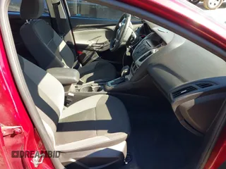 2013 Ford Focus SE with VIN 1FADP3F29DL283340, listed as a IAAI auction lot 41814829 with 119,199 mi miles. Bid and sale history available at carsss.com. Image 5.