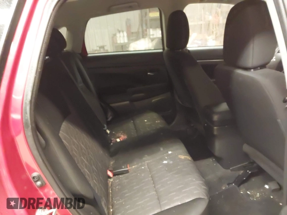 2023 Mitsubishi Outlander ES z VIN JA4ARUAU4PU002950, wystawiony jako IAAI lot #41549107 z przebiegiem 34 028 mil mil oraz . Historia ofert i sprzedaży dostępna na DreamBid. Obrazek 8.