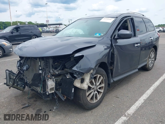 2014 Nissan Pathfinder S with VIN 5N1AR2MM6EC616953, listed as a IAAI auction lot 42352267 with 164,537 mi miles and . Bid and sale history available at DreamBid. Image 2.