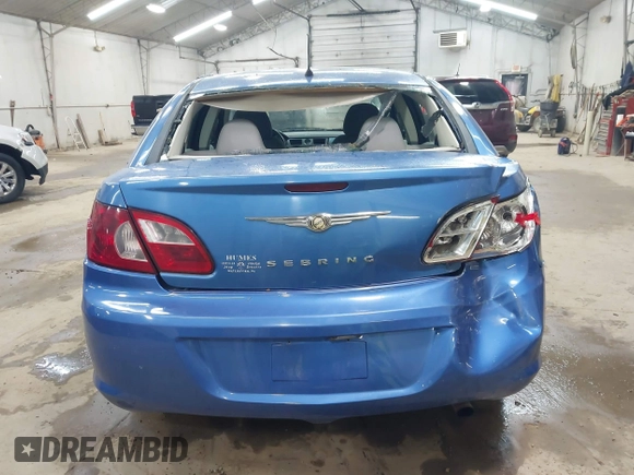 2007 Chrysler Sebring Touring z VIN 1C3LC56K57N508248, wystawiony jako IAAI lot #42305748 z przebiegiem 174 621 mil mil oraz . Historia ofert i sprzedaży dostępna na DreamBid. Obrazek 16.