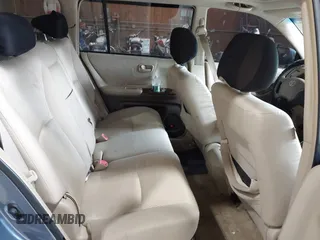 2006 Toyota Highlander z VIN JTEDW21A160003500, wystawiony jako IAAI lot #42491355 z przebiegiem 226 244 mil mil oraz . Historia ofert i sprzedaży dostępna na DreamBid. Obrazek 8.