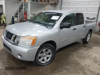 2009 Nissan Titan SE with VIN 1N6BA07D29N304233, listed as a IAAI auction lot 42013084 with 191,407 mi miles. Bid and sale history available at carsss.com. Image 18.