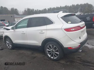 2018 Lincoln MKC Select with VIN 5LMCJ2D95JUL08427, listed as a IAAI auction lot 41836124 with 36,882 mi miles and . Bid and sale history available at DreamBid. Image 14.