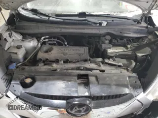 2010 Hyundai Tucson GLS with VIN KM8JU3AC7AU102873, listed as a Copart auction lot 54472385 with 108,853 mi miles and Non Repairable. Bid and sale history available at DreamBid. Image 14.