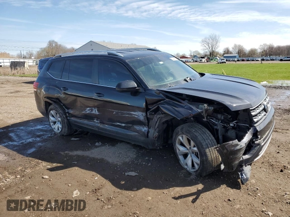 2018 Volkswagen Atlas SE z VIN 1V2LR2CA4JC584601, wystawiony jako Copart lot #52346605 z przebiegiem 71 990 mil mil oraz Szkody całkowita. Historia ofert i sprzedaży dostępna na DreamBid. Obrazek 4.