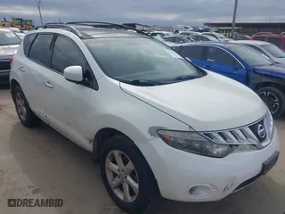 2009 Nissan Murano S with VIN JN8AZ18U69W012370, listed as a IAAI auction lot 41333790 with 186,798 mi miles. Bid and sale history available at carsss.com. Image 1.