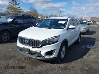 2018 Kia Sorento LX V6 with VIN 5XYPGDA50JG419263, listed as a IAAI auction lot 41592628 with 45,266 mi miles. Bid and sale history available at carsss.com. Image 6.