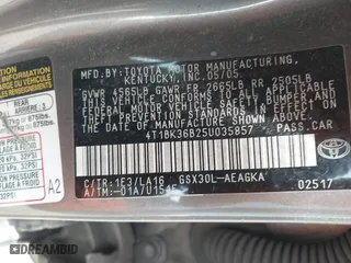 2005 Toyota Avalon XL with VIN 4T1BK36B25U035857, listed as a IAAI auction lot 42032881 with 198,737 mi miles. Bid and sale history available at carsss.com. Image 9.